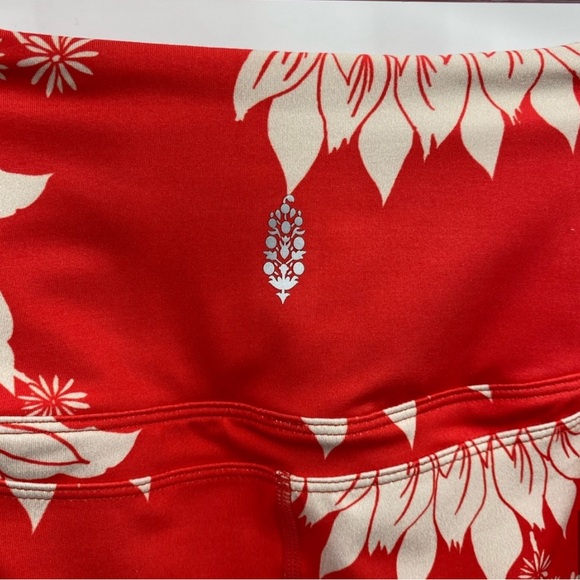Free People RARE plaid prairie floral red ballet leggings - Picture 6 of 6